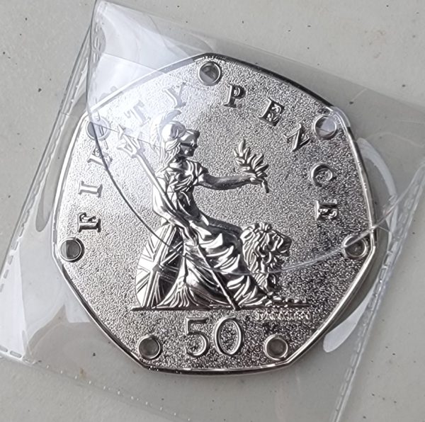 FIFTY PENCE - Challenge Coin