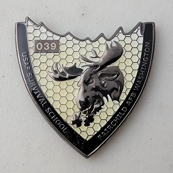 MTL - USAF SURVIVAL SCHOOL - Challenge Coin - Image 2
