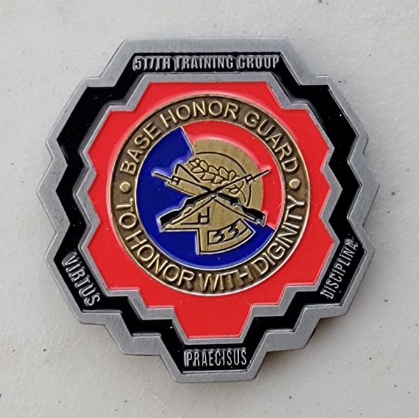 517TH TRAINING GROUP - Challenge Coin