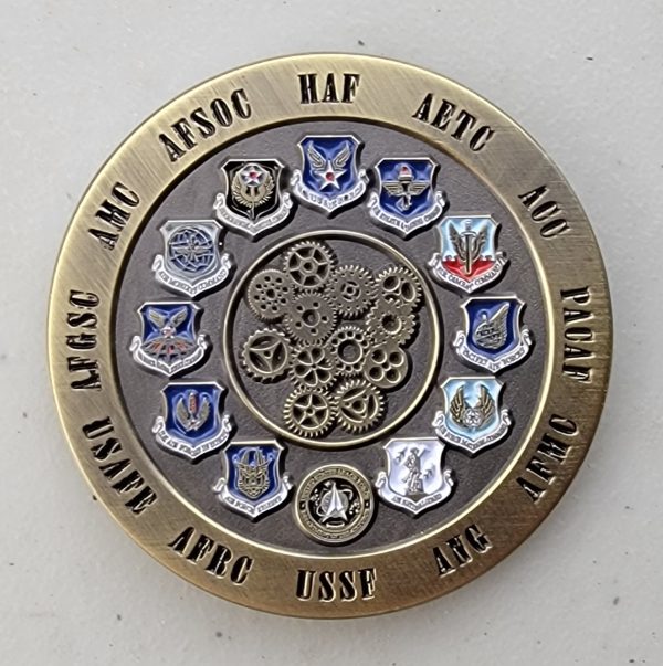 AIR FORCE EDUCATION & TRAINING - BADGE - Challenge Coin