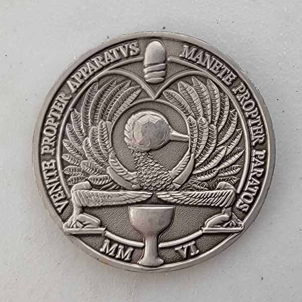 CLUB OBI WAN - ANTIQUE SILVER - Challenge Coin - Image 2