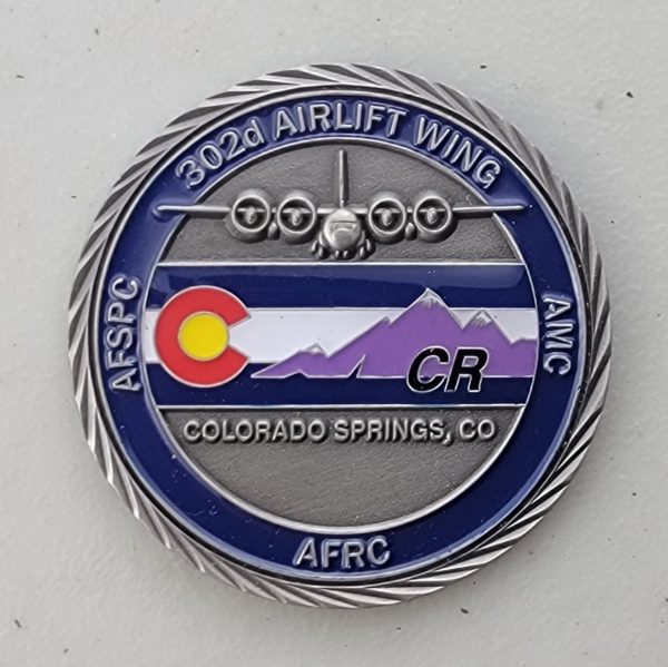 302d AIRLIFT WING - ANTIQUE SILVER - Challenge Coin - Image 2